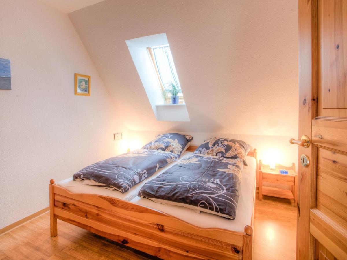 Ferienwohnung Fokuhl Im Strohhus Hooksiel Schillig Exterior photo