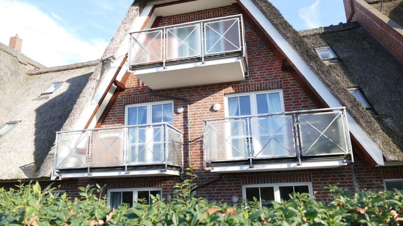 Ferienwohnung Fokuhl Im Strohhus Hooksiel Schillig Exterior photo
